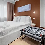 Center Boutique Design Near Old Town Apartman *