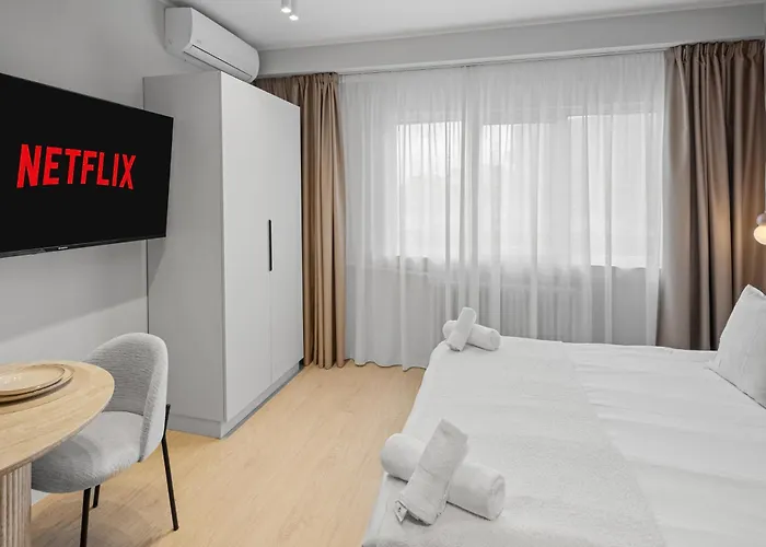 City Center Boutique Design Studio Near Old Town Апартаменты *